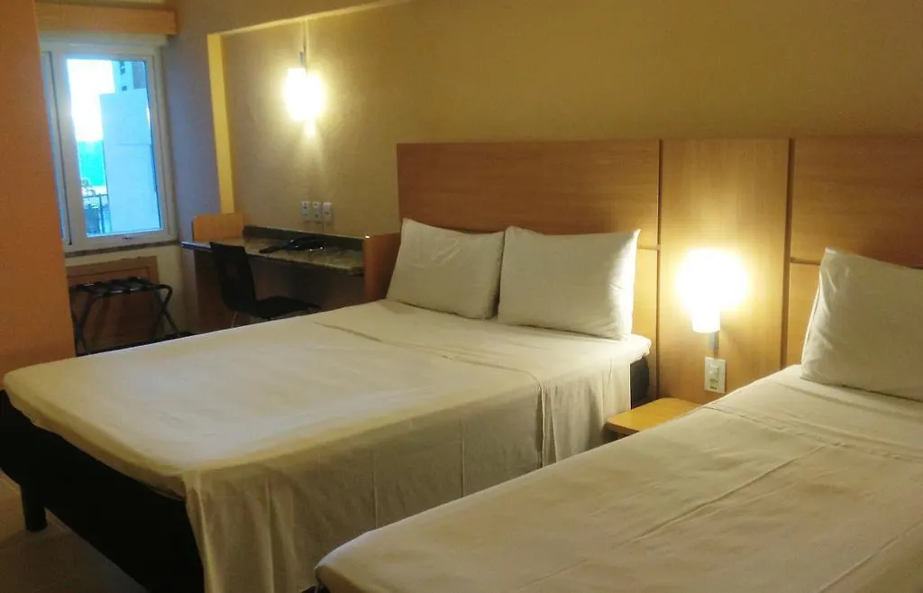 *** Hotel Ibis Fortaleza Praia De Iracema Brazil