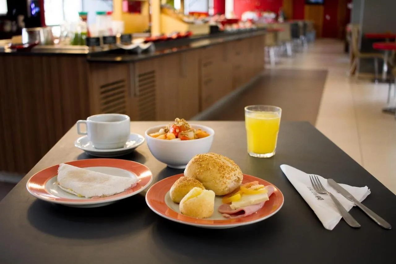 *** Hotel Ibis Fortaleza Praia De Iracema Brazil
